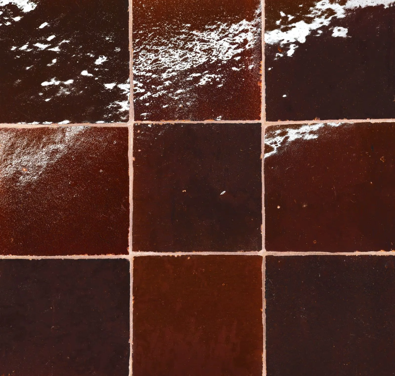 main sample image of Maroon Zagora