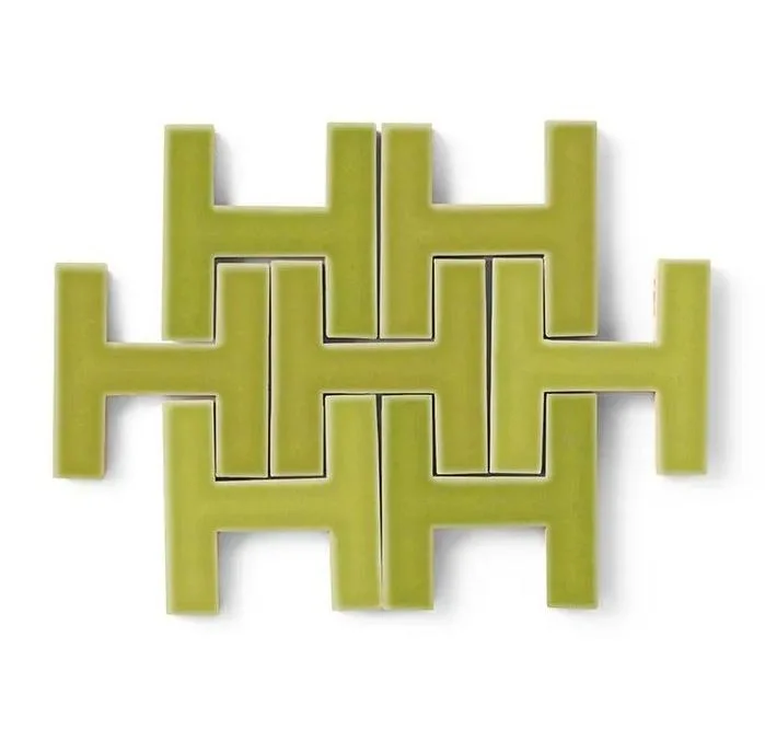 main sample image of Green Palm Tree Gloss